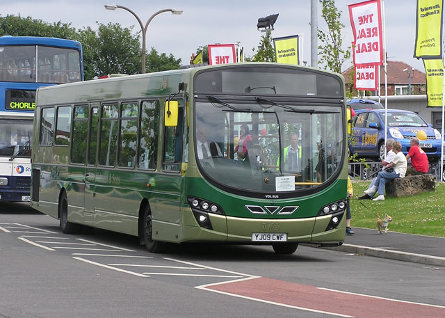 bus13